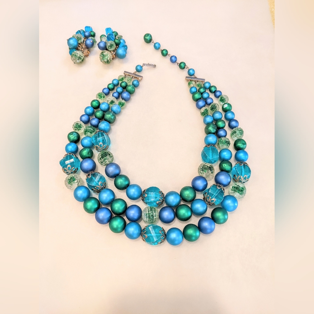 1950's Vintage cocktail necklace earrings set triple strand aqua beads Retro EUC